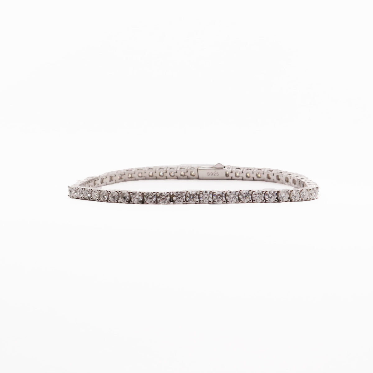 White gold tennis bracelet 